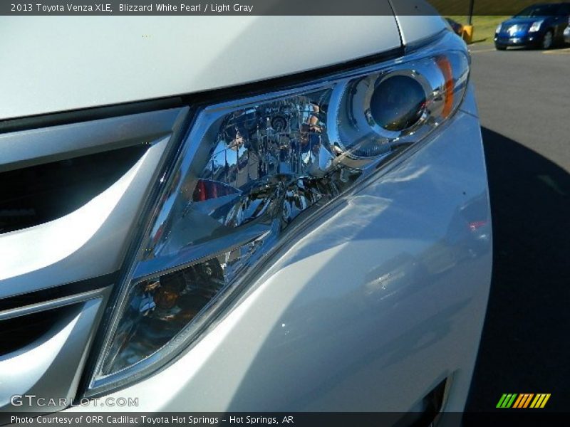 Blizzard White Pearl / Light Gray 2013 Toyota Venza XLE