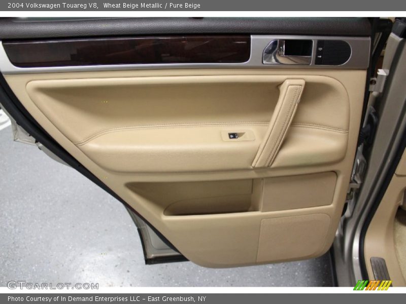 Wheat Beige Metallic / Pure Beige 2004 Volkswagen Touareg V8