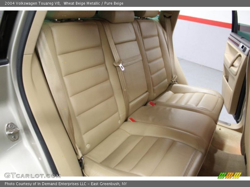 Wheat Beige Metallic / Pure Beige 2004 Volkswagen Touareg V8