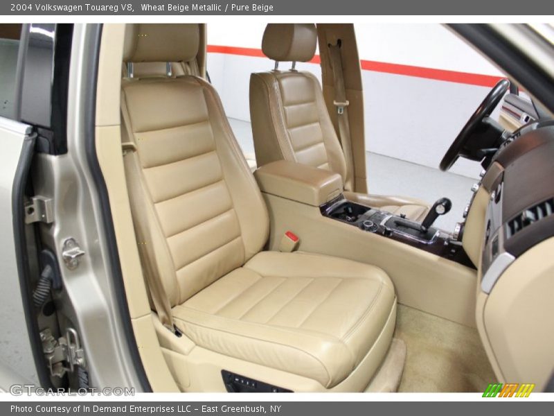 Wheat Beige Metallic / Pure Beige 2004 Volkswagen Touareg V8