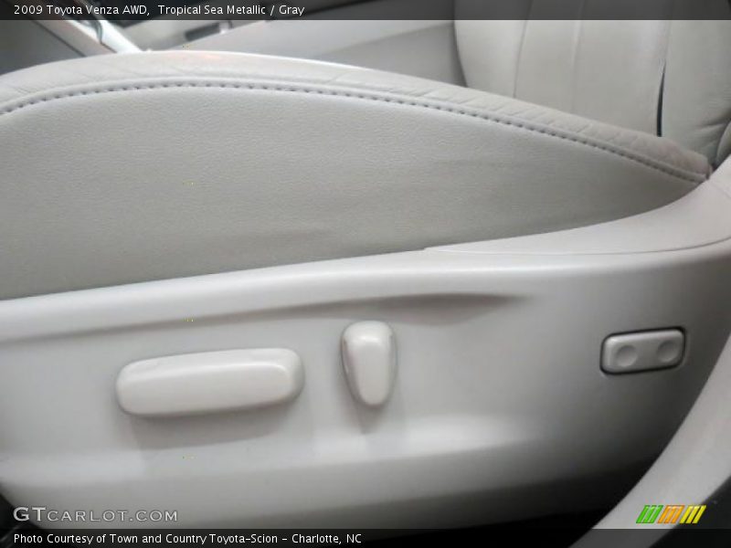 Tropical Sea Metallic / Gray 2009 Toyota Venza AWD