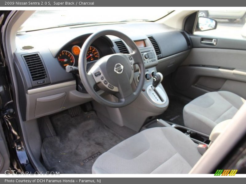 Super Black / Charcoal 2009 Nissan Sentra 2.0 S