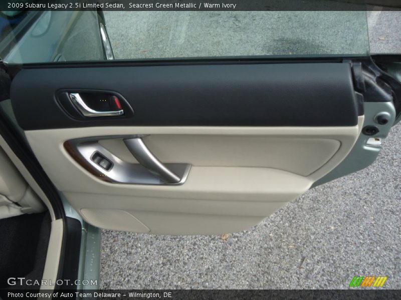 Seacrest Green Metallic / Warm Ivory 2009 Subaru Legacy 2.5i Limited Sedan