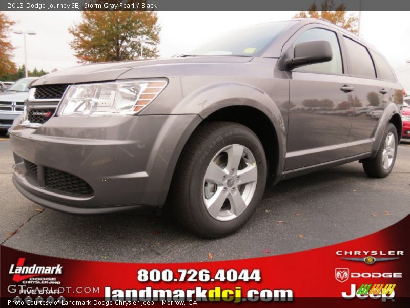Storm Gray Pearl / Black 2013 Dodge Journey SE