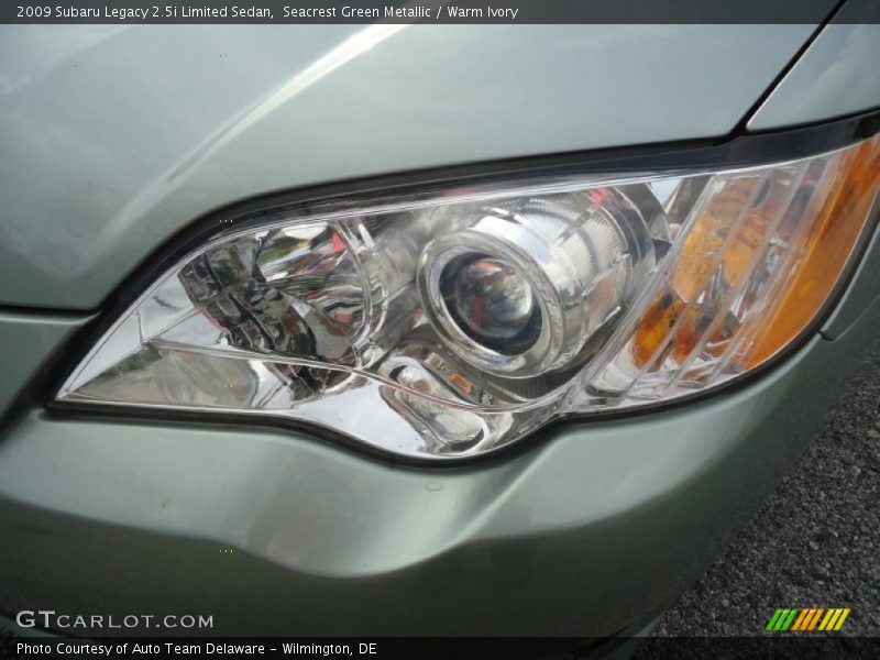 Seacrest Green Metallic / Warm Ivory 2009 Subaru Legacy 2.5i Limited Sedan