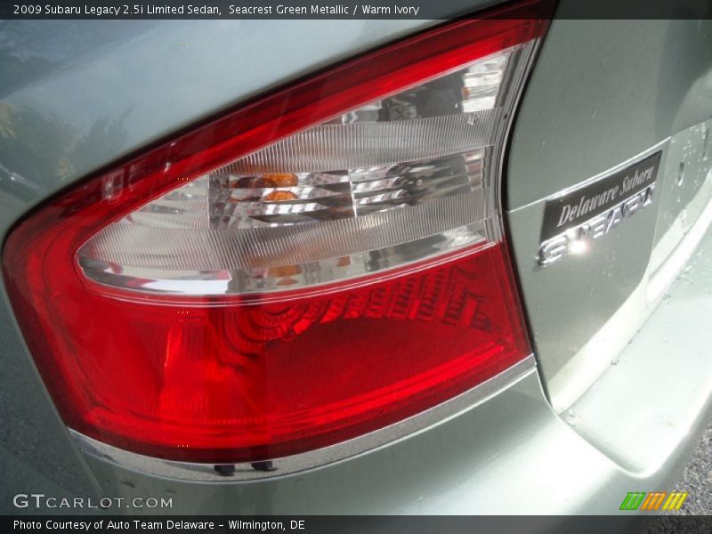 Seacrest Green Metallic / Warm Ivory 2009 Subaru Legacy 2.5i Limited Sedan