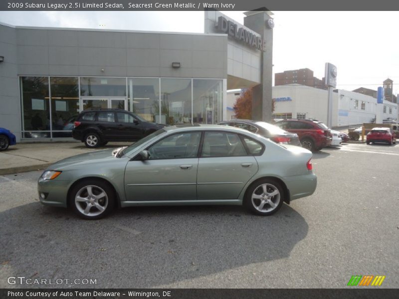 Seacrest Green Metallic / Warm Ivory 2009 Subaru Legacy 2.5i Limited Sedan
