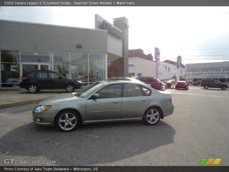 Seacrest Green Metallic / Warm Ivory 2009 Subaru Legacy 2.5i Limited Sedan