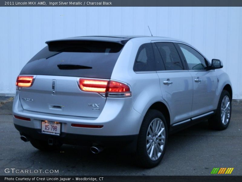 Ingot Silver Metallic / Charcoal Black 2011 Lincoln MKX AWD