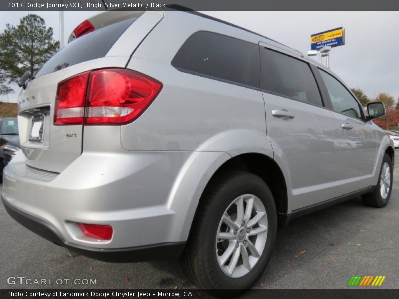 Bright Silver Metallic / Black 2013 Dodge Journey SXT