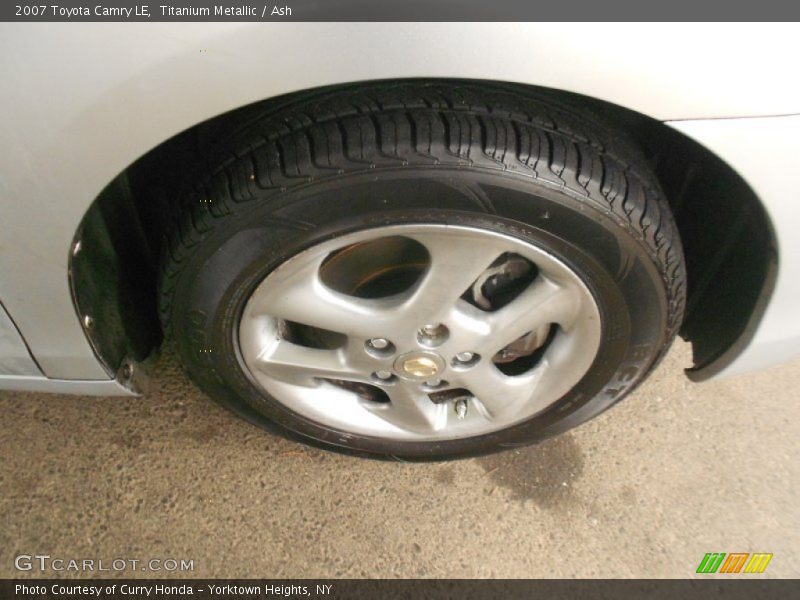 Titanium Metallic / Ash 2007 Toyota Camry LE