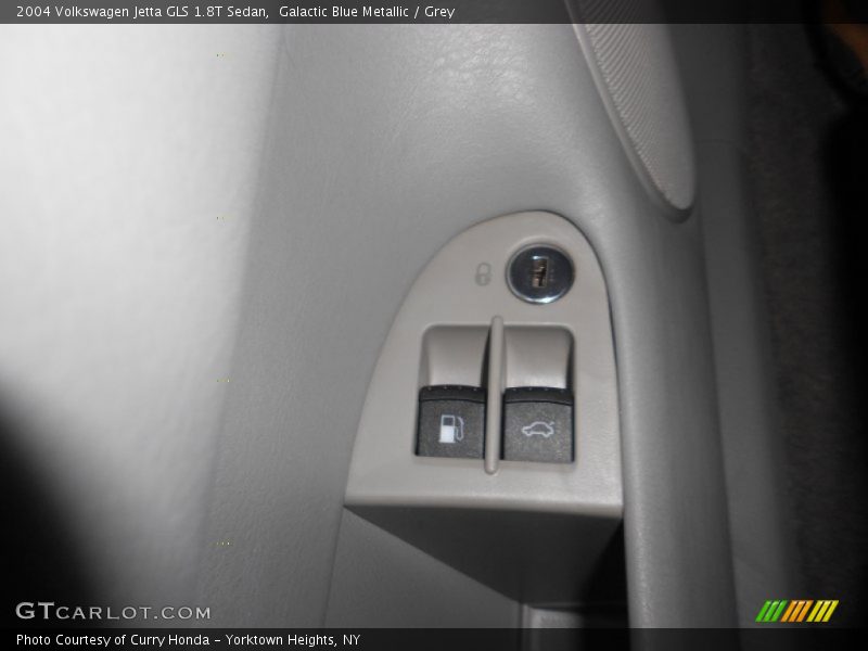 Galactic Blue Metallic / Grey 2004 Volkswagen Jetta GLS 1.8T Sedan