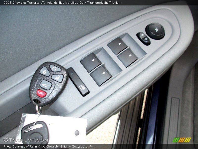 Atlantis Blue Metallic / Dark Titanium/Light Titanium 2013 Chevrolet Traverse LT