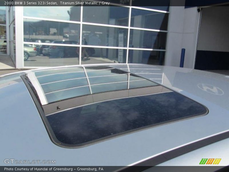 Titanium Silver Metallic / Grey 2000 BMW 3 Series 323i Sedan