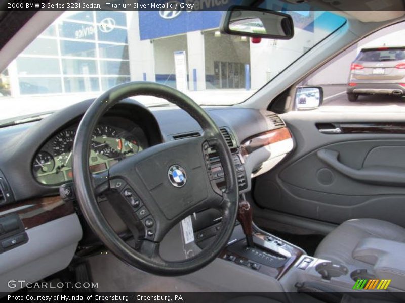 Titanium Silver Metallic / Grey 2000 BMW 3 Series 323i Sedan