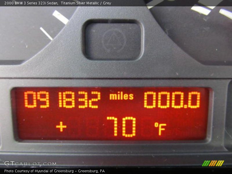 Titanium Silver Metallic / Grey 2000 BMW 3 Series 323i Sedan