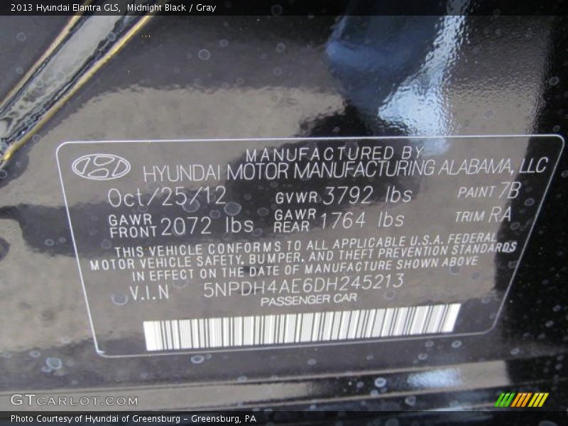 Midnight Black / Gray 2013 Hyundai Elantra GLS