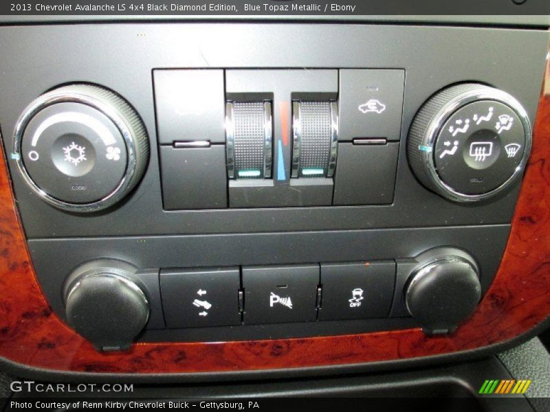 Blue Topaz Metallic / Ebony 2013 Chevrolet Avalanche LS 4x4 Black Diamond Edition