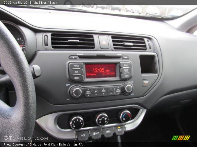 Controls of 2012 Rio LX