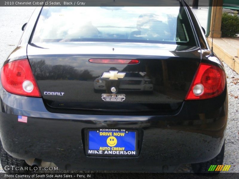 Black / Gray 2010 Chevrolet Cobalt LS Sedan