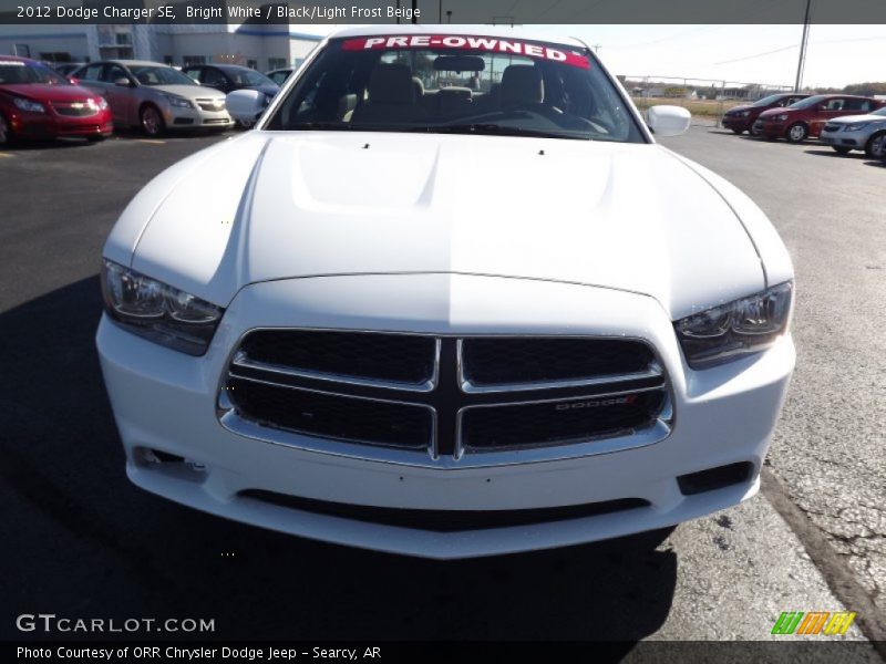 Bright White / Black/Light Frost Beige 2012 Dodge Charger SE