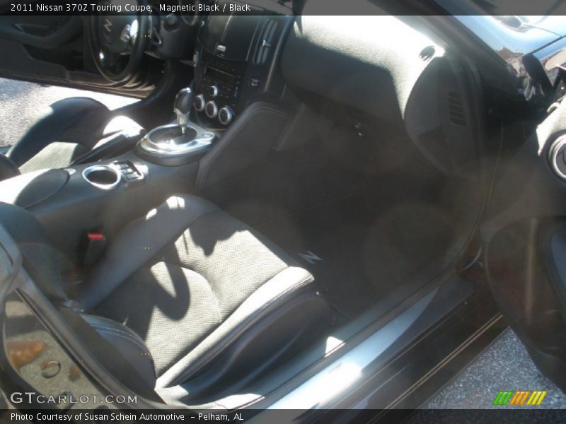 Magnetic Black / Black 2011 Nissan 370Z Touring Coupe