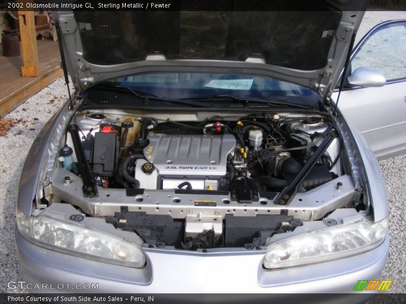 Sterling Metallic / Pewter 2002 Oldsmobile Intrigue GL