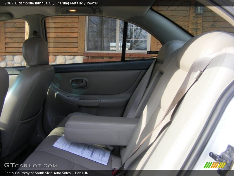 Sterling Metallic / Pewter 2002 Oldsmobile Intrigue GL