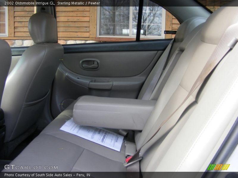 Sterling Metallic / Pewter 2002 Oldsmobile Intrigue GL