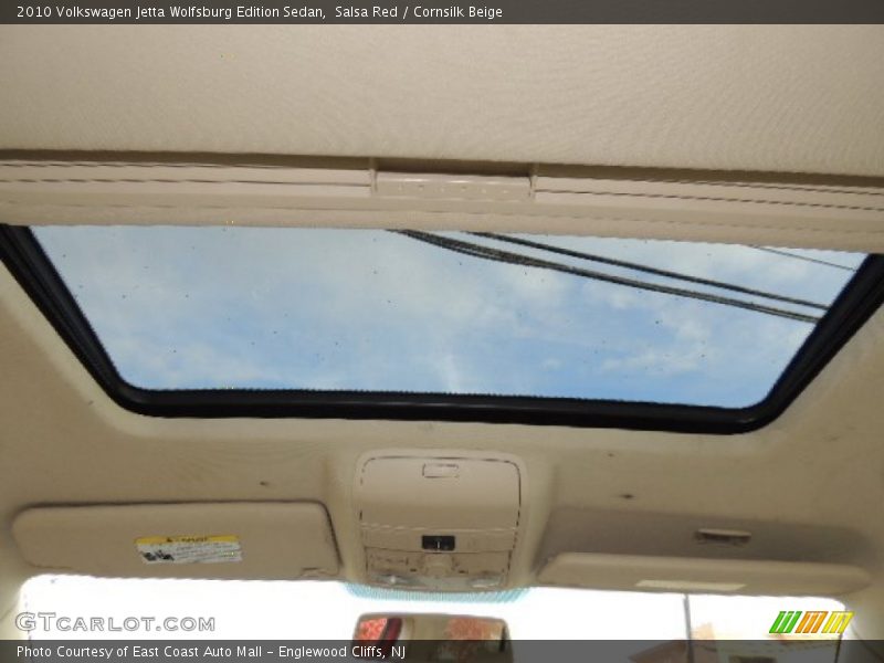 Salsa Red / Cornsilk Beige 2010 Volkswagen Jetta Wolfsburg Edition Sedan