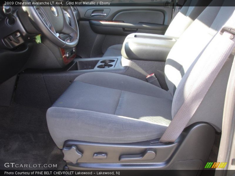 Gold Mist Metallic / Ebony 2009 Chevrolet Avalanche LT 4x4