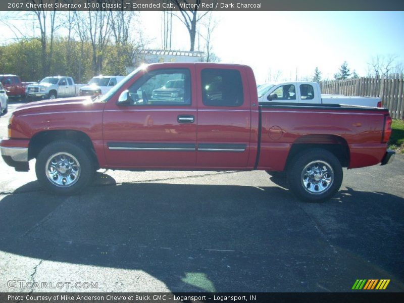 Victory Red / Dark Charcoal 2007 Chevrolet Silverado 1500 Classic LT Extended Cab