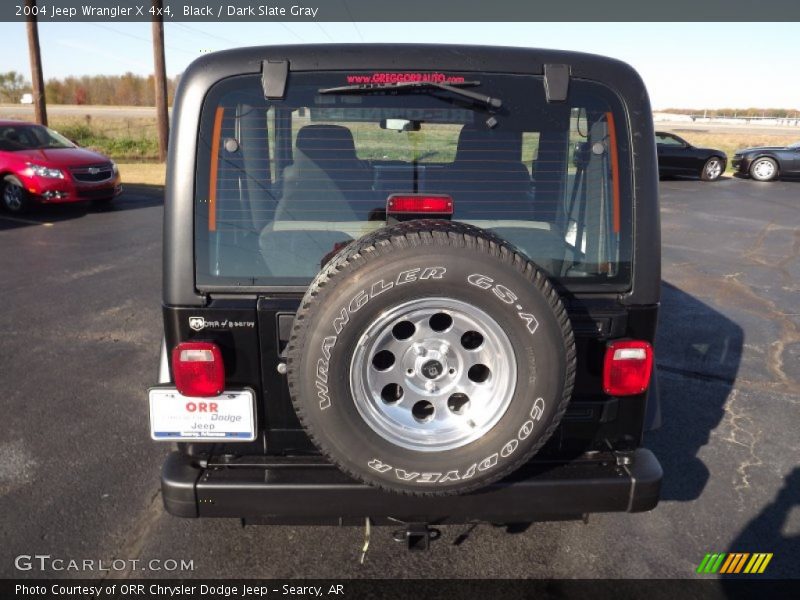 Black / Dark Slate Gray 2004 Jeep Wrangler X 4x4