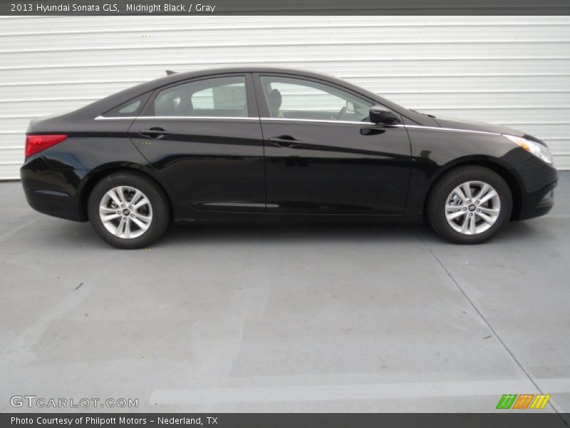 Midnight Black / Gray 2013 Hyundai Sonata GLS