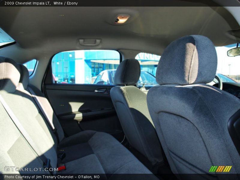 White / Ebony 2009 Chevrolet Impala LT