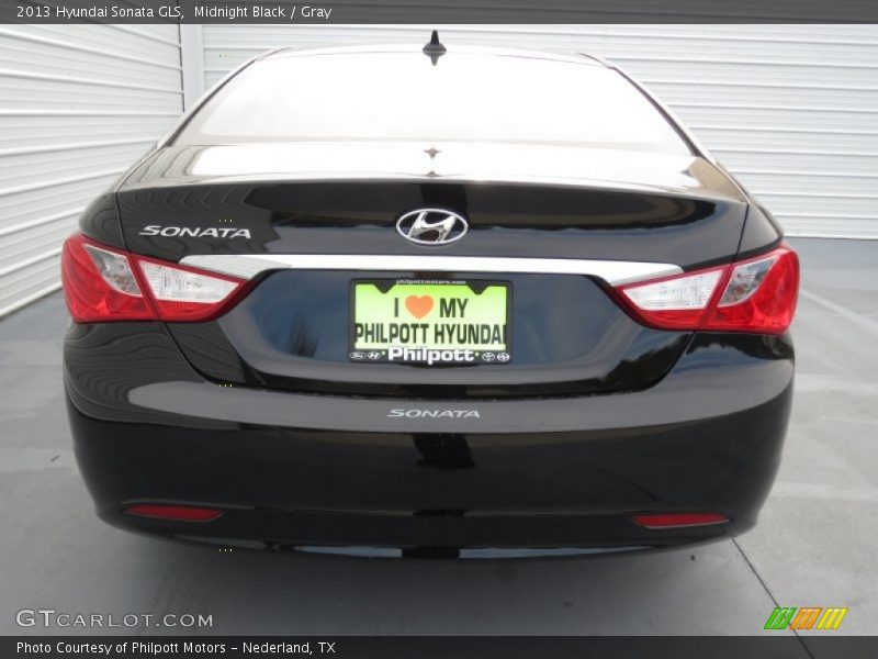 Midnight Black / Gray 2013 Hyundai Sonata GLS