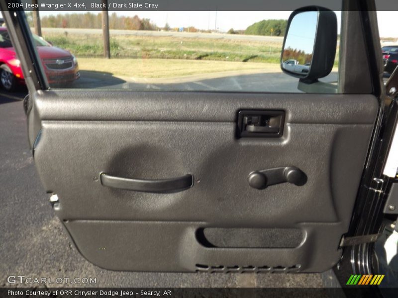 Black / Dark Slate Gray 2004 Jeep Wrangler X 4x4