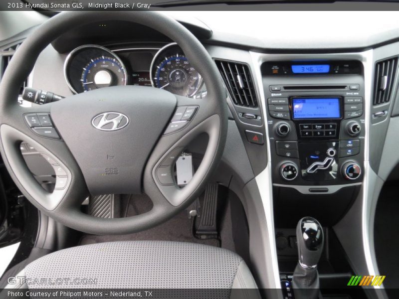 Midnight Black / Gray 2013 Hyundai Sonata GLS