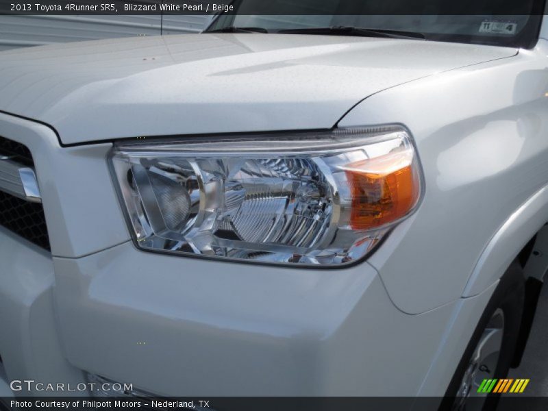 Blizzard White Pearl / Beige 2013 Toyota 4Runner SR5