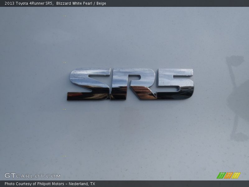 Blizzard White Pearl / Beige 2013 Toyota 4Runner SR5