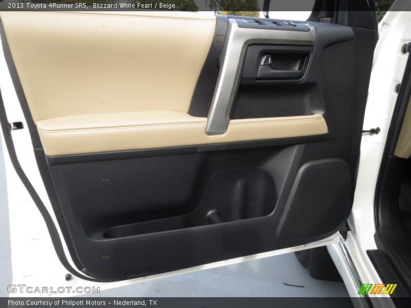 Blizzard White Pearl / Beige 2013 Toyota 4Runner SR5
