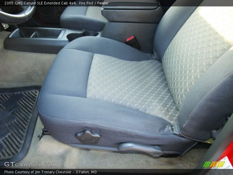 Fire Red / Pewter 2005 GMC Canyon SLE Extended Cab 4x4