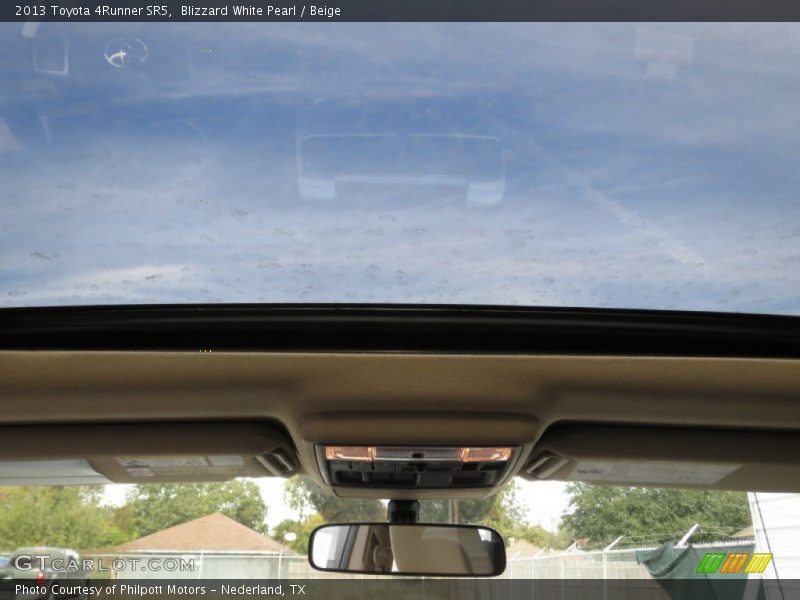 Blizzard White Pearl / Beige 2013 Toyota 4Runner SR5