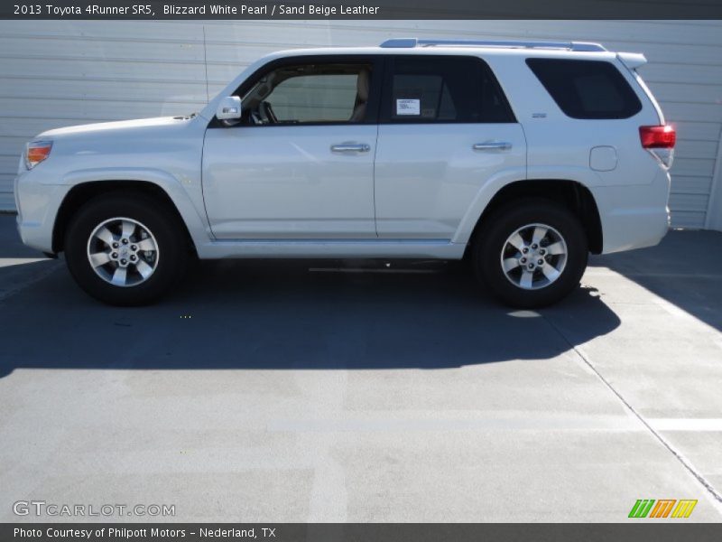 Blizzard White Pearl / Sand Beige Leather 2013 Toyota 4Runner SR5