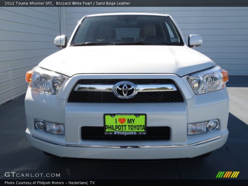Blizzard White Pearl / Sand Beige Leather 2013 Toyota 4Runner SR5