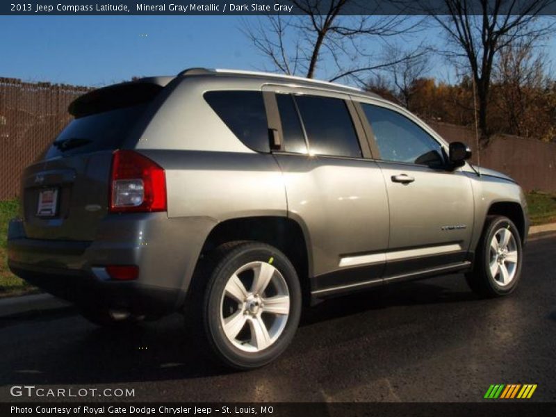 Mineral Gray Metallic / Dark Slate Gray 2013 Jeep Compass Latitude