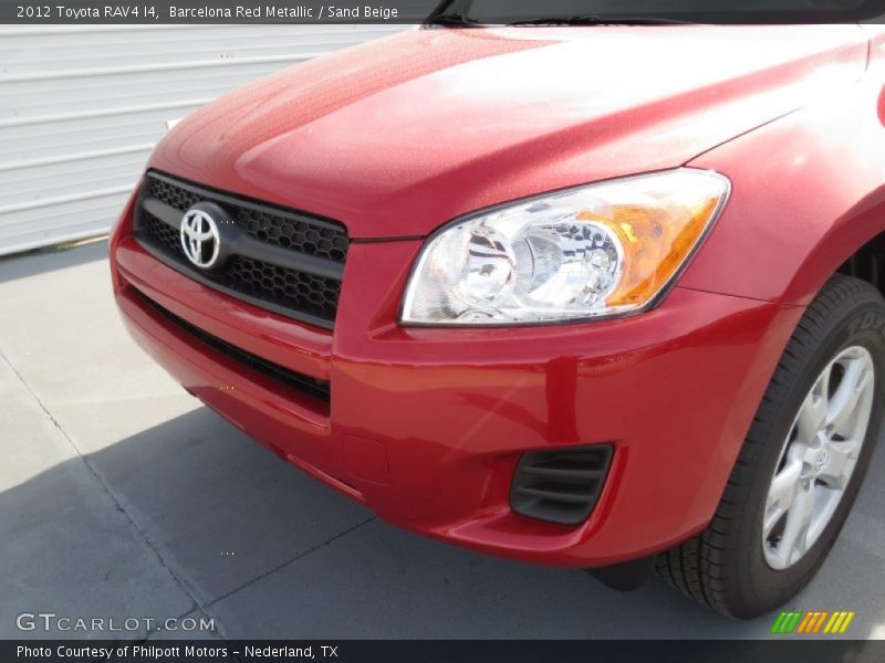 Barcelona Red Metallic / Sand Beige 2012 Toyota RAV4 I4