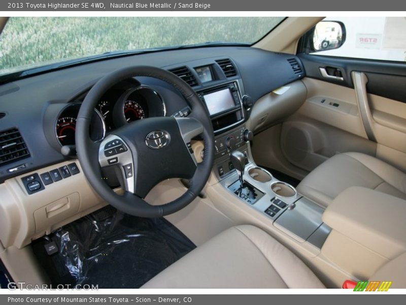 Nautical Blue Metallic / Sand Beige 2013 Toyota Highlander SE 4WD