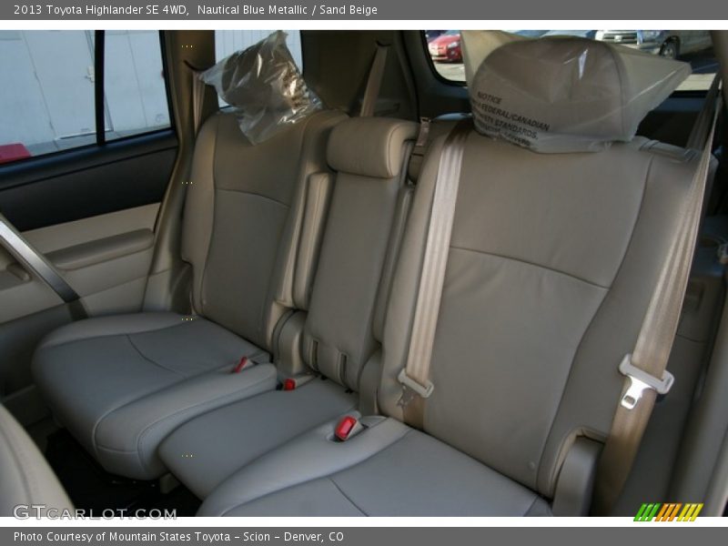 Nautical Blue Metallic / Sand Beige 2013 Toyota Highlander SE 4WD