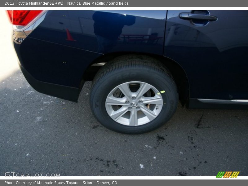 Nautical Blue Metallic / Sand Beige 2013 Toyota Highlander SE 4WD